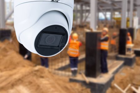 Téléchargez les photos : CCTV with Blurring Building construction background - en image libre de droit