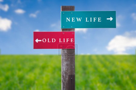 Straßenschild Wegweiser zum neuen Leben versus altem Leben