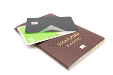 Passeport thaï et carte IC. vacances, budget de planification. concept de plan de voyage.