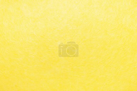 Foto de Fondo amarillo abstracto cubierto con telarañas de fibras blancas. - Imagen libre de derechos
