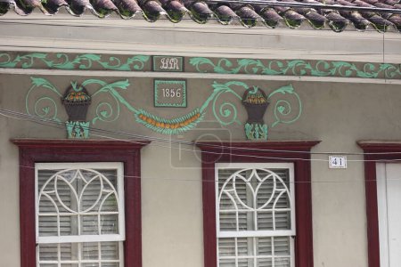 Photo for Sao Jose do Barreiro, Sao Paulo, Brazil. February 1, 2023: Beautiful facade ornaments of old house at Vale do Paraiba, Brazil - Royalty Free Image