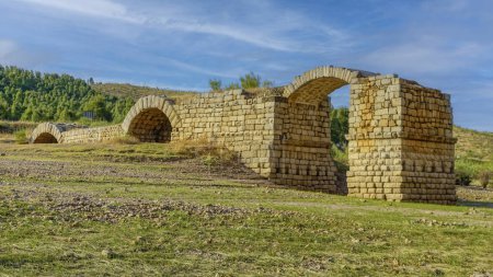 The Alcontar bridge was a Roman bridge over the Tagus River, it is one of the oldest segmental arch bridges in the world, it was part of the Roman road later called Via de la Plata