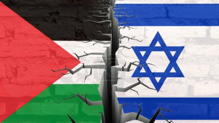 Foto de Banderas de Palestina e Israel pintadas sobre un muro agrietado - Imagen libre de derechos