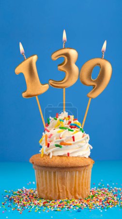 Candle number 139 - Cupcake birthday in blue background