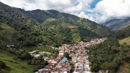 Foto de Salgar, Antioquia - Colombia. 26 de diciembre de 2023. Municipio colombiano ubicado en el suroeste del departamento. - Imagen libre de derechos