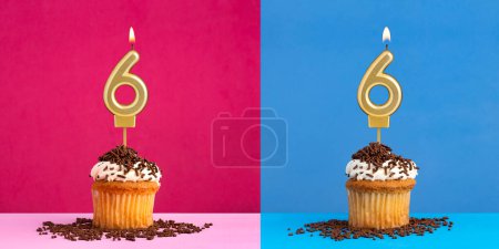 Anniversaire numéro 6 - Cupcakes sur fond bleu et rose