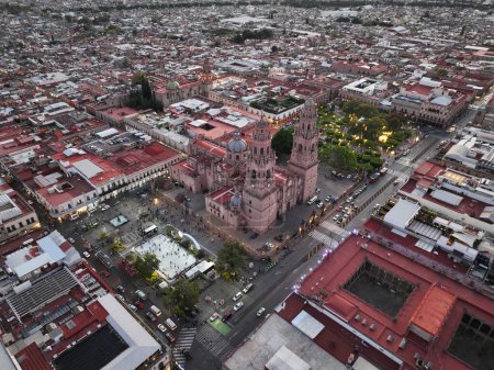 Foto de Catedral de Morelia, Michoacán México vista aerea - Imagen libre de derechos