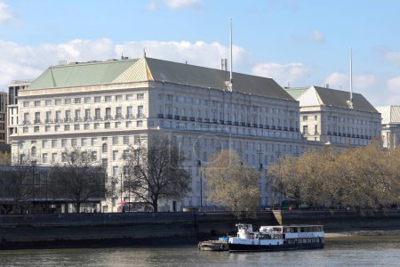 Téléchargez les photos : Londres, Royaume-Uni - 29 avril 2023 : Thames House, un immeuble de bureaux à Millbank, Londres, siège du service de sécurité interne MI5 - en image libre de droit
