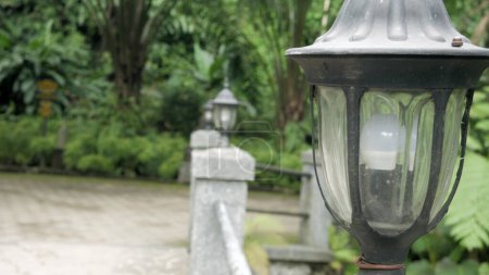 Foto de Parque de lámparas decorativo, enfoque superficial. Lembah Tumpang, Malang, Java Oriental, Indonesia. 19 de febrero de 2023 - Imagen libre de derechos