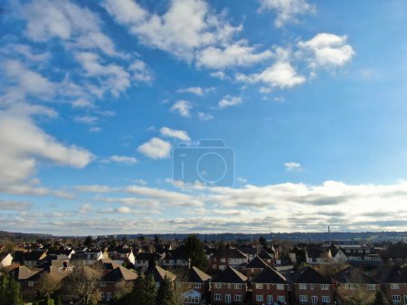 Téléchargez les photos : High Angle View of Beautiful and Dramatic Clouds over City - en image libre de droit