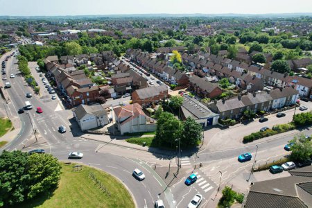 Foto de BEDFORD, INGLATERRA, Reino Unido - 27 MAYO 2023: Vista aérea de la ciudad de Bedford - Imagen libre de derechos