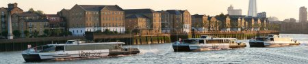 Téléchargez les photos : Londres, Angleterre, Royaume-Uni - 8 juin 2023 : Vue panoramique de Central River Thames et de London City - en image libre de droit