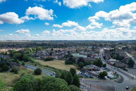 Photo for High Angle of Residential Real Estate Homes at North of Luton City of England, Great Britain. Image Was Captured with Drone's Camera on August 15th, 2023 - Royalty Free Image