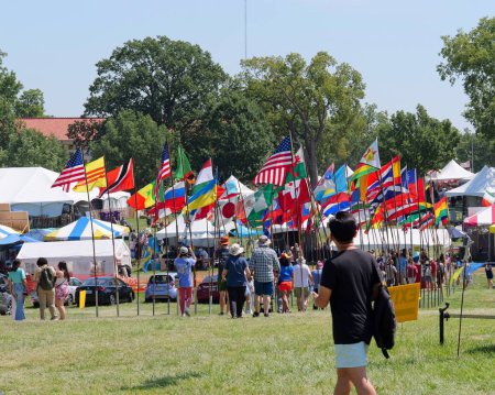 Téléchargez les photos : Kansas City, Missouri - août 19, 2023 : Ethnic Enrichment Festival - Annual Global Food, Dance, and Culture Fest in KCMO - en image libre de droit