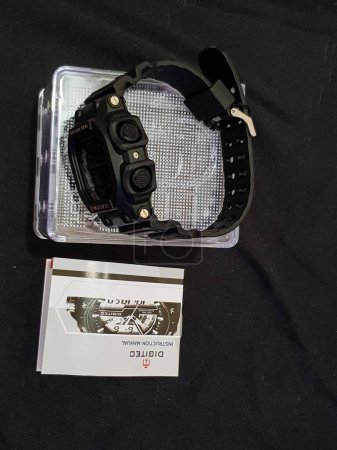Téléchargez les photos : Black DIGITEC watch, water resistant. Very sturdy and handsome suitable for sporty people. - en image libre de droit