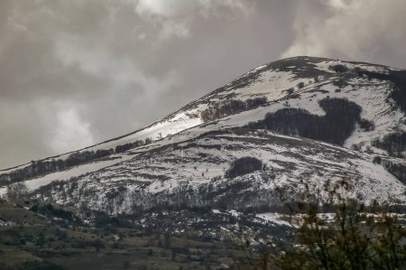 Foto de Snowy mountains, nature, travel - Imagen libre de derechos