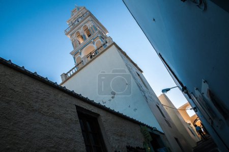 Foto de Iglesia griega en la isla de Santorini - Imagen libre de derechos