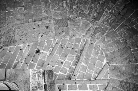 Foto de Escalera de piedra en el casco antiguo - Imagen libre de derechos