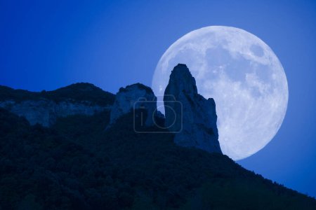 full moon on the canyon, nature