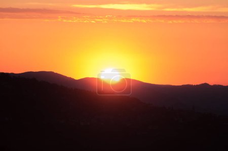 Foto de View of  sun at sunset - Imagen libre de derechos