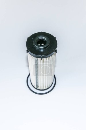 Téléchargez les photos : Pièces détachées pour filtres à huile à transmission automatique - en image libre de droit