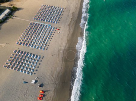Foto de Italia Costa tirrena fotografiada por dron, fotografía aérea de la playa - Imagen libre de derechos