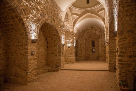 Foto de Stone walls of the nave of a church restores - Imagen libre de derechos