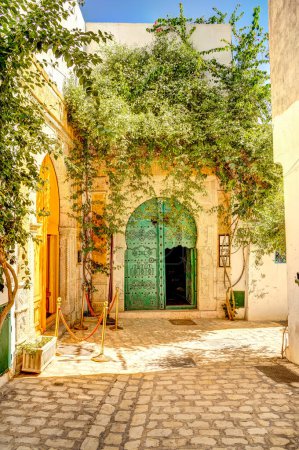 Foto de Túnez, Túnez - Octubre 2022: Hermosa vista sobre el centro histórico de la ciudad, HDR Imagen - Imagen libre de derechos