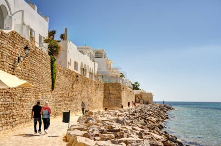 Téléchargez les photos : Hammamet, Tunisie - Octobre 2022 : Belle vue sur le centre-ville historique - en image libre de droit