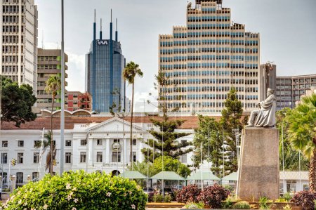 Téléchargez les photos : Nairobi, Kenya - Janvier 2022 : Repères par temps ensoleillé, HDR Image - en image libre de droit