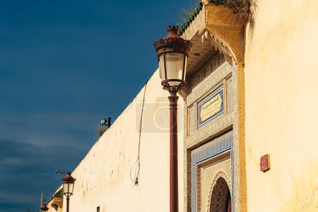 Foto de Meknes, Marruecos - enero 2020: Centro histórico en invierno, HDR Image - Imagen libre de derechos