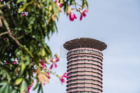 Foto de Nairobi, Kenia - 1 de julio de 2023: Lugares de interés del centro de la ciudad en clima soleado, HDR Imagen - Imagen libre de derechos