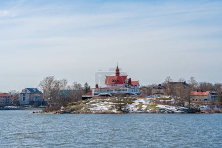 Téléchargez les photos : Helsinki, Finlande - 18 mars 2023 : Le port d'Helsinki en hiver, HDR Image - en image libre de droit