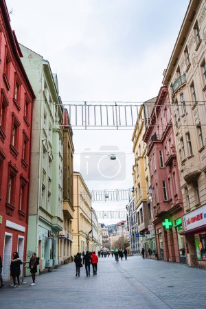 Téléchargez les photos : Brno, République tchèque - 1 mars 2023 : Centre-ville historique par temps nuageux, HDR Image - en image libre de droit