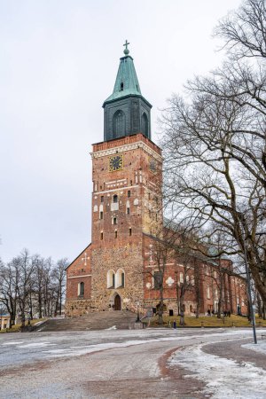 Foto de Turku, Finlandia - 1 de marzo de 2023: Monumentos históricos de la ciudad en invierno, HDR Imagen - Imagen libre de derechos