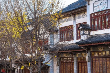 Téléchargez les photos : Dali, Chine - décembre 1, 2023 : Vieille ville par temps ensoleillé, HDR Image - en image libre de droit