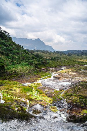 Vue panoramique du parc national Purace à Cauca, en Colombie