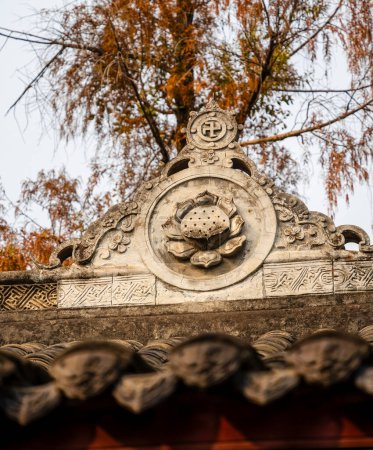 Foto de Chengdu, China - 5 de diciembre de 2023: Templo de Wenshu con clima soleado, HDR Image - Imagen libre de derechos