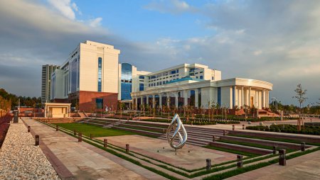 Téléchargez les photos : Ouzbékistan, Tachkent. Hôtel HYATT REGENCY. Régence Hyatt - en image libre de droit