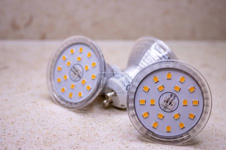 led light bulb with yellow and white stripes GU10 base type connection