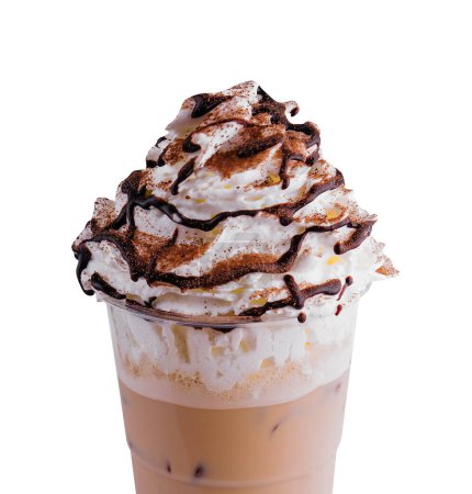 Téléchargez les photos : Verre à emporter avec délicieux milk shake sur fond blanc - en image libre de droit