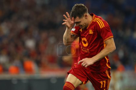 Photo for Rome, Italy 05.10.2023: Andrea Belotti of Roma score the goal and celebrate during the UEFA Europa League 2023-2024, group G, football match between AS Roma vs Servette FC at Olympic Stadium in Rome. - Royalty Free Image