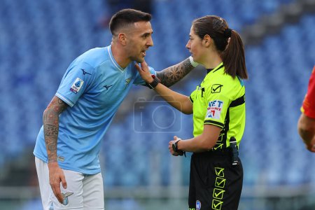 Photo for Rome, Italy 14.01.2024:  Matias Vecino of Lazio  protest with referee Caputi in   the Italian Serie A TIM 2023-2024 football match SS Lazio vs US Lecce at Olympic Stadium in Rome. - Royalty Free Image