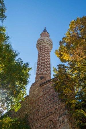 Foto de Minarete torre de la mezquita de Dzhumaya en Plovdiv, Bulgaria. - Imagen libre de derechos