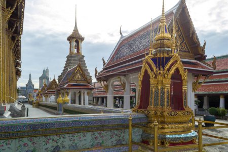 Foto de Wat Phra Kaew en el Gran Palacio de Bangkok, Tailandia. - Imagen libre de derechos