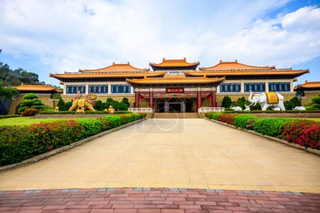 Foto de Kaohsiung, Taiwán - Jan 9, 2024: Museo del Buda Fo Guang Shan en Kaohsiung, Taiwán. - Imagen libre de derechos
