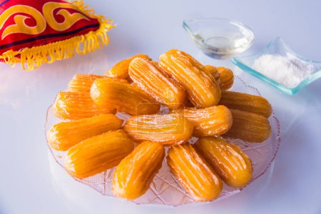 Téléchargez les photos : Ramadan Oriental dessert photographie alimentaire, La photo est mise au point sélective avec une faible profondeur de champ. Prise au Caire Egypte - en image libre de droit