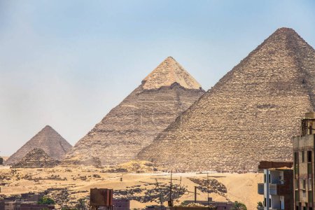 Photographie archéologique, Grande Pyramide de Gizeh, Pyramide de Khéops, La photo est mise au point sélective avec une faible profondeur de champ. Prise au Caire Égypte le 17 juin 2019