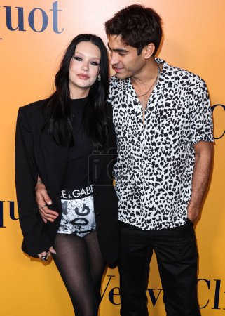 Photo for American video blogger, model and actress Amanda Steele and boyfriend/Colombian model Francisco Escobar arrive at the Veuve Clicquot 250th Anniversary Solaire Culture Exhibition Opening held at 468 North Rodeo Drive on October 25, 2022 in Los Angeles - Royalty Free Image