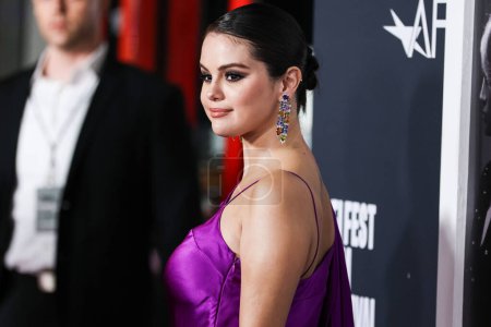 Téléchargez les photos : Selena Gomez arrive au 2022 AFI Fest - Première mondiale de "Selena Gomez : My Mind And Me" au TCL Chinese Theatre IMAX le 2 novembre 2022 à Hollywood, Los Angeles, Californie, États-Unis - en image libre de droit